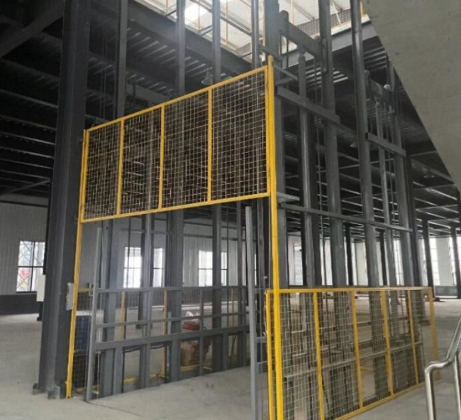 华蓥请详细介绍一下货梯安装在室外的维护方法