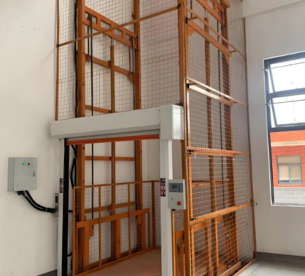 华蓥升降货梯是特种设备码